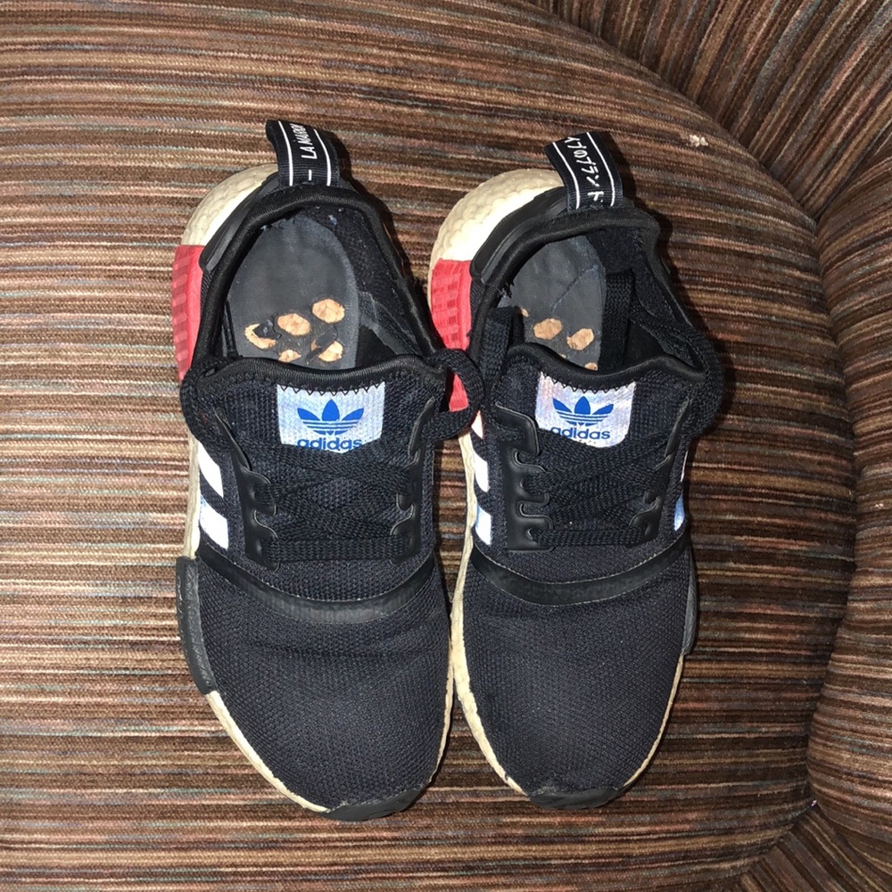 Adidas NMD (Tri-Color) - Picture 2 of 6